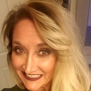 Meet your Posher, Sherry